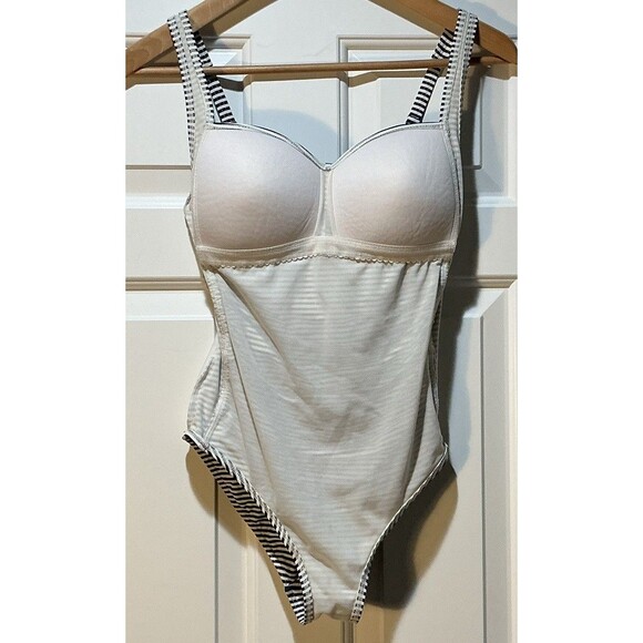 Nip Tuck Swim Striped One-Piece Swimsuit Multi Fit Cup Ruched Slimming Size 6 - Picture 4 of 6